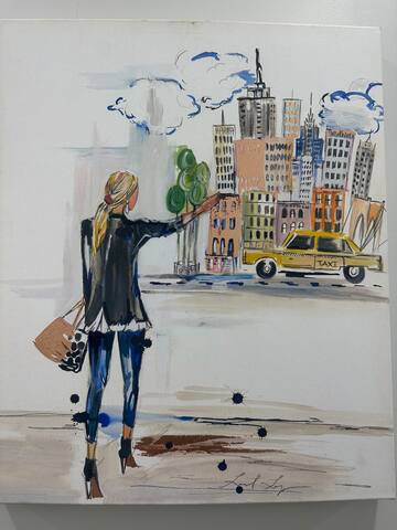 Central Park 4 Bedroom Gem -Rare gallery image 4