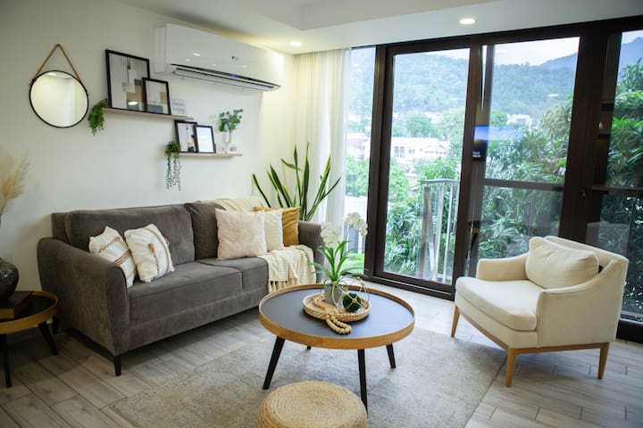 Castell Homes managed Airbnb listing 1