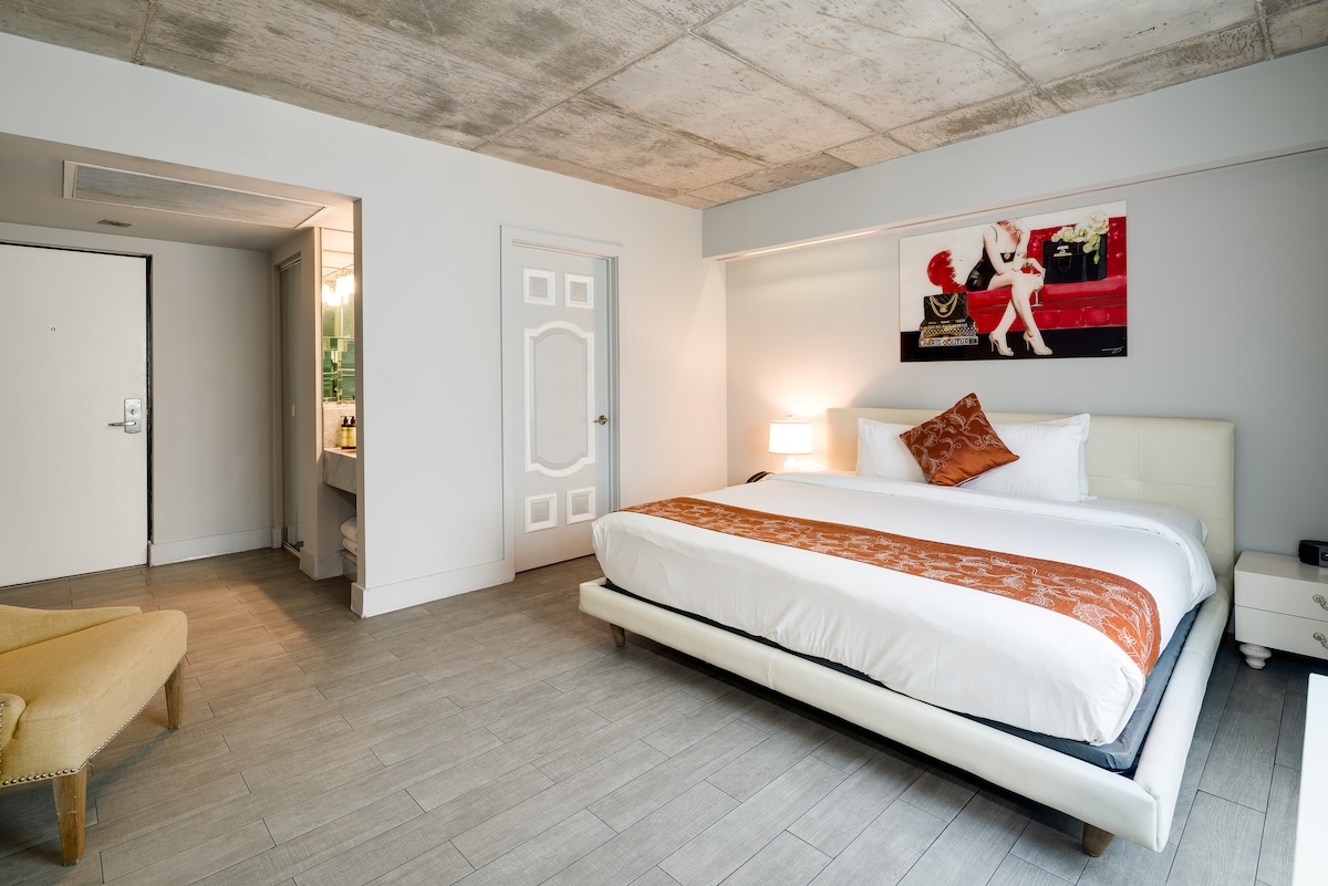 King Room