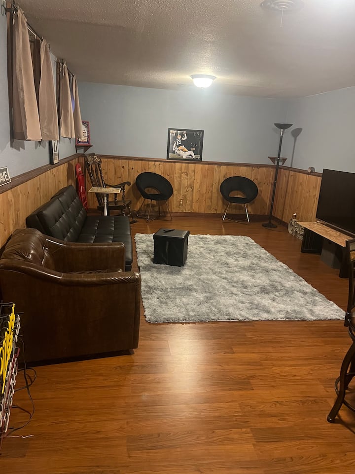 Baker Bungalow - Laramie, WY