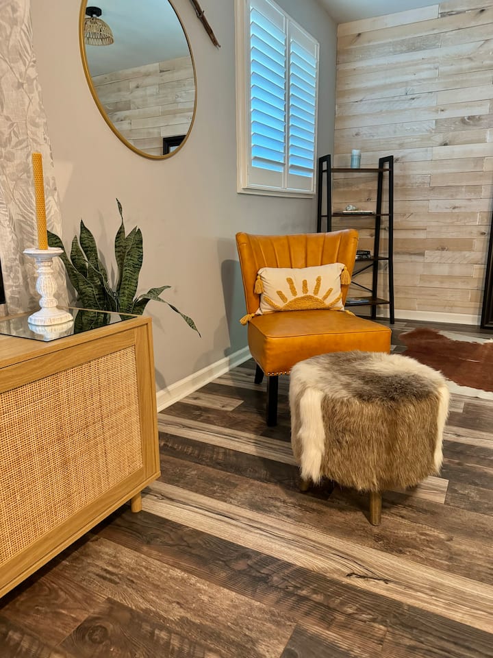James Island Oasis, Mins From Beach, Pet Friendly - Folly Beach, SC