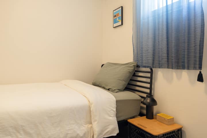 საძინებელი 2