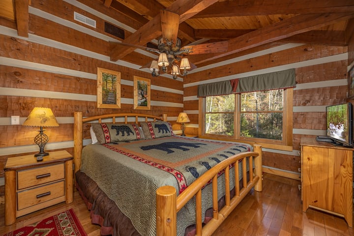2n floor king bedroom with smart TV
