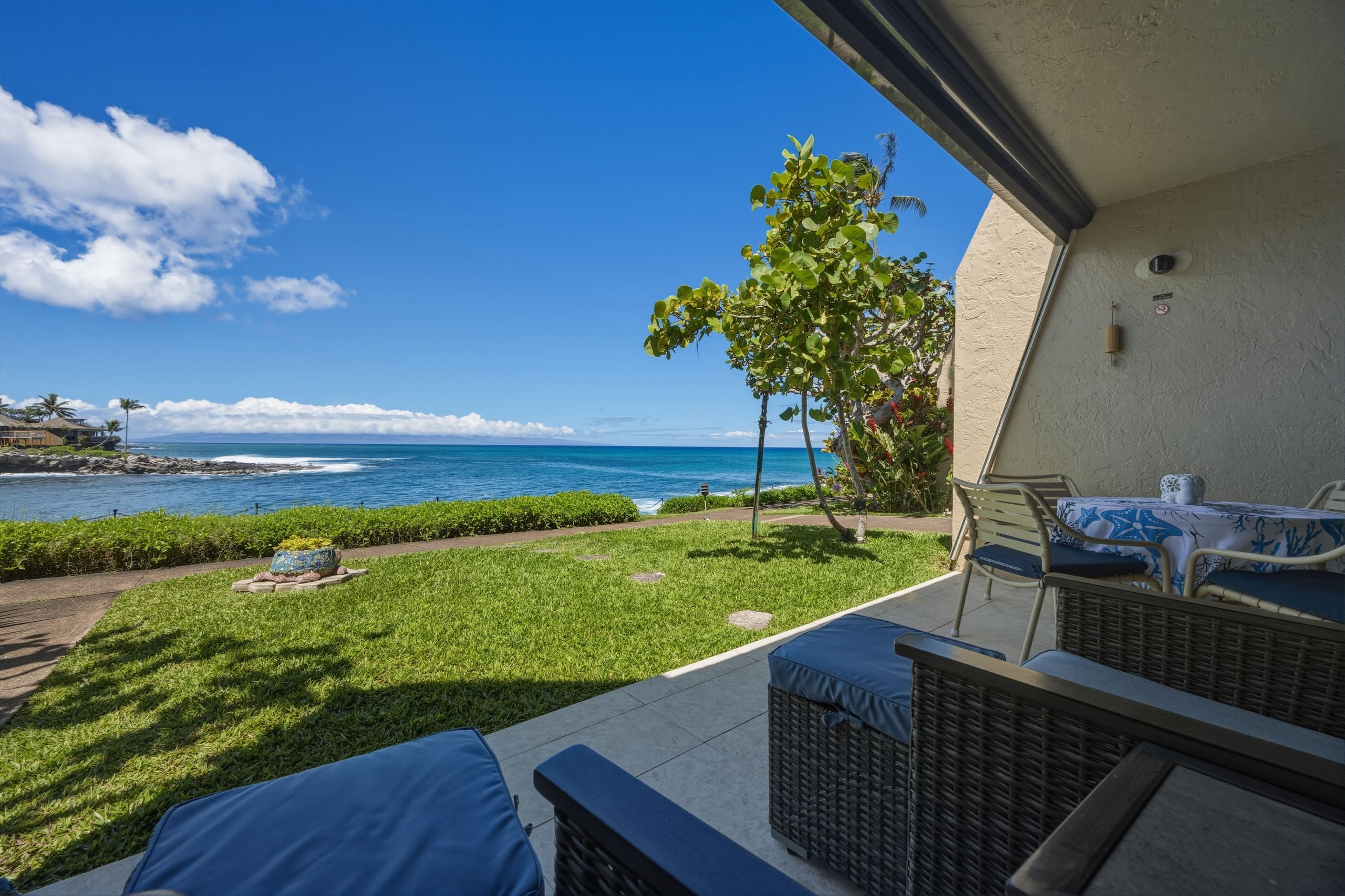 Condo in Lahaina · ★4.87 · 1 bedroom · 1 bed · 1 bath - Image 46
