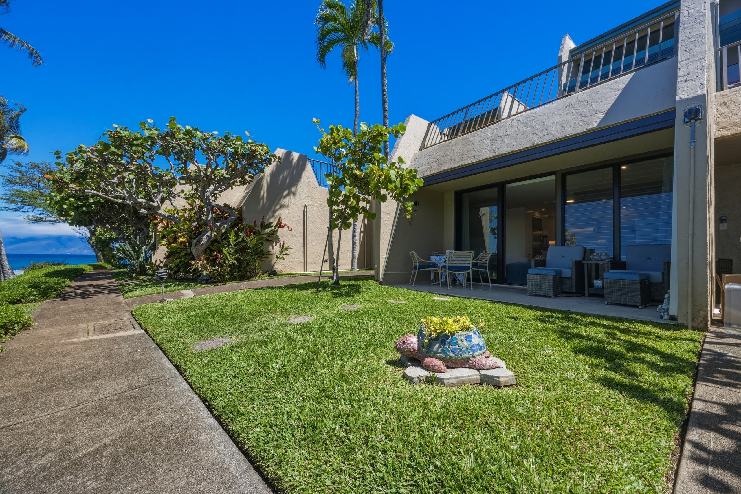 Condo in Lahaina · ★4.87 · 1 bedroom · 1 bed · 1 bath - Image 58