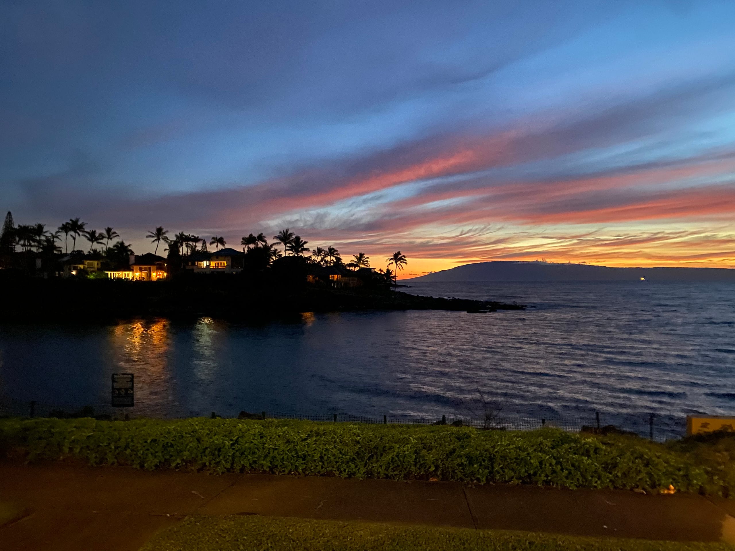 Condo in Lahaina · ★4.87 · 1 bedroom · 1 bed · 1 bath - Image 82
