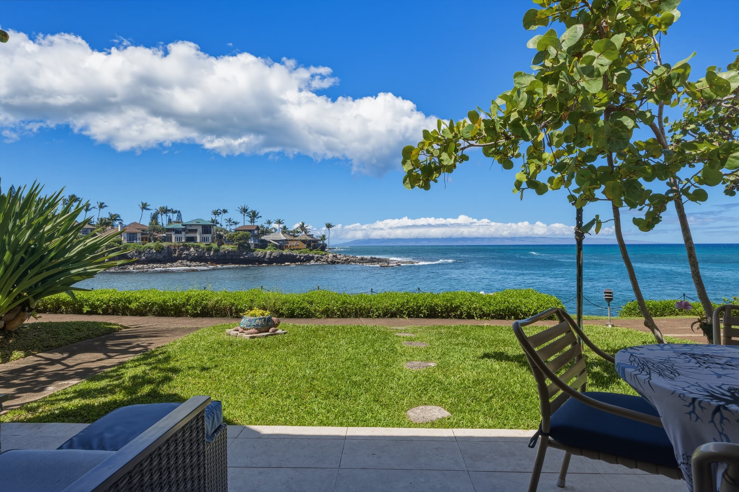 Condo in Lahaina · ★4.87 · 1 bedroom · 1 bed · 1 bath - Image 56