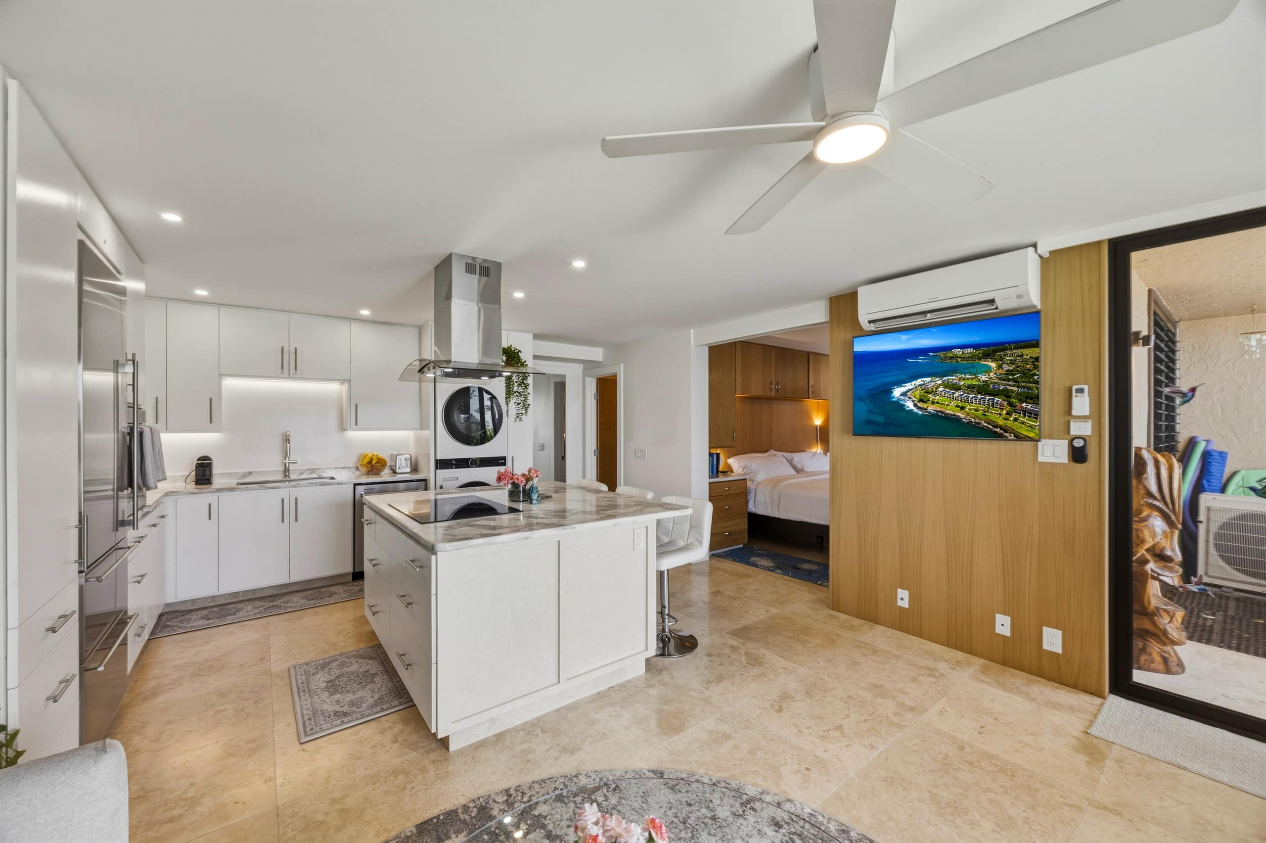 Condo in Lahaina · ★4.87 · 1 bedroom · 1 bed · 1 bath - Image 21