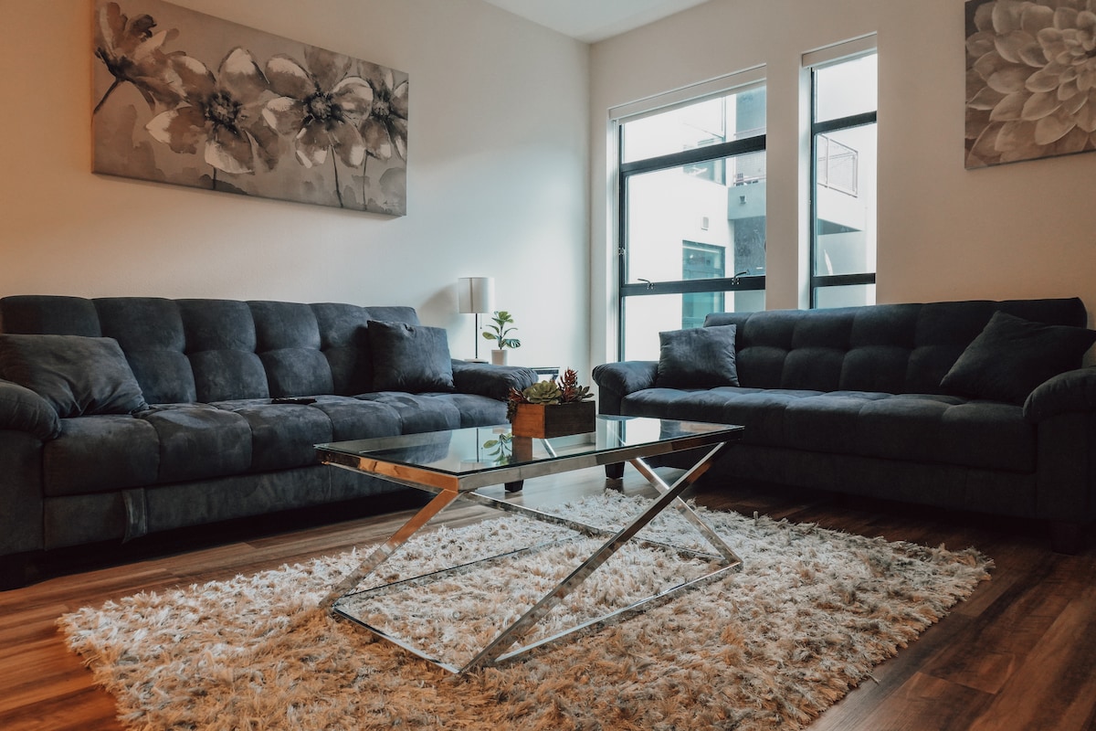 Top Airbnb: Above the Hollywood Stars Luxury Paradise in West Hollywood