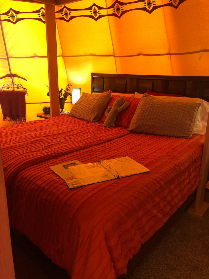 King bed with separate duvet covers for personal comfort!
