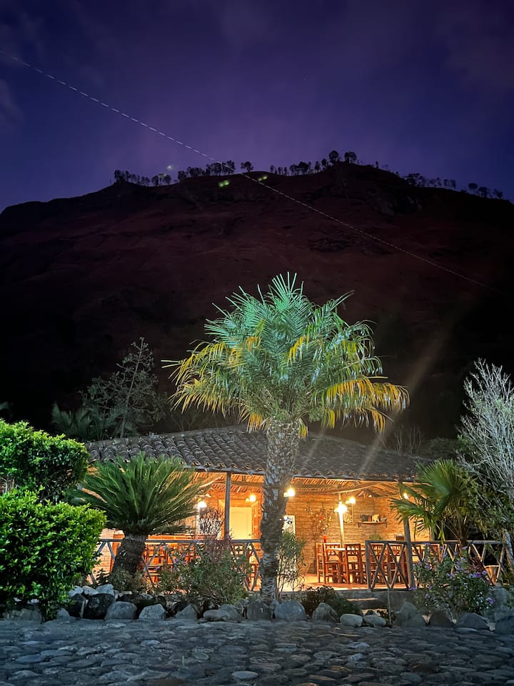 Enjoy Cabins in Vilcabamba- WIFI- Parqueo