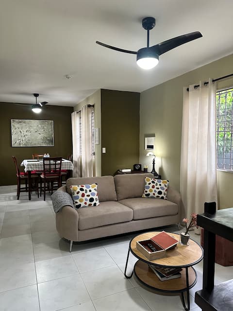 Lemongrass House Algarrobos