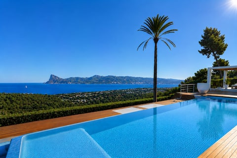 Stunning Private Villa 101 with amazing views