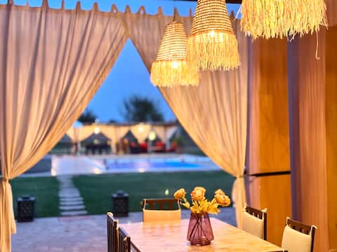 Heated Pool Villa • Golf, Garden & Atlas Views