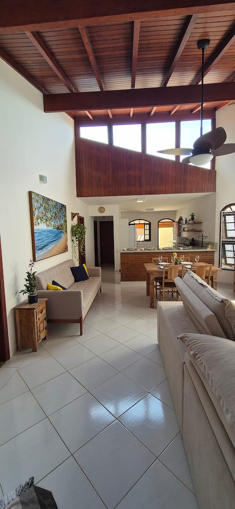 Popular Airbnb listing: Beach House + Closed Cond + Pool + Barbecue Area in Caraguatatuba