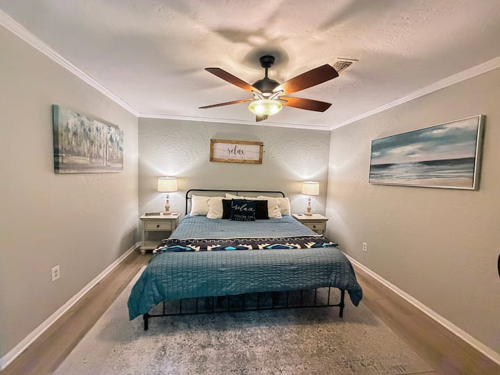Relaxing Master Bedroom (King Serta Memory Mattress with new Bamboo Mattress Toppers)