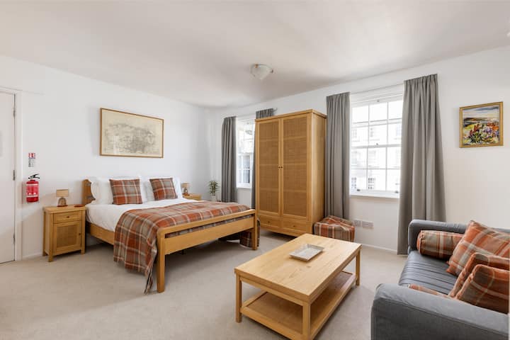 Grassmarket Flat & Castle Views - Edimburgo