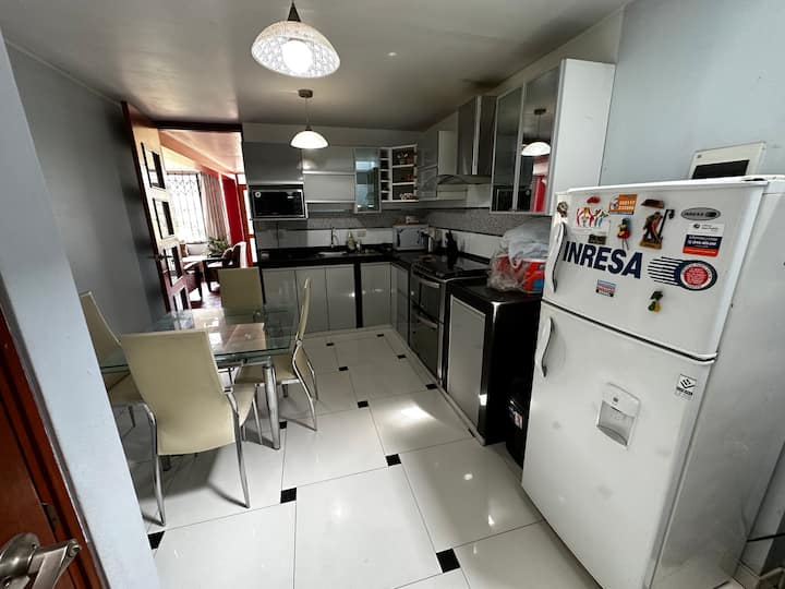 Triplex Amoblado - Céntrico - Trujillo