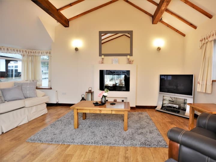 2 Bed In Colwyn Bay (Oc-77635) - Colwyn Bay