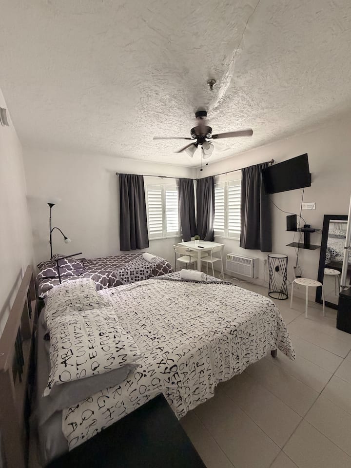 Studio Next To Beach For 3 - Miami Beach