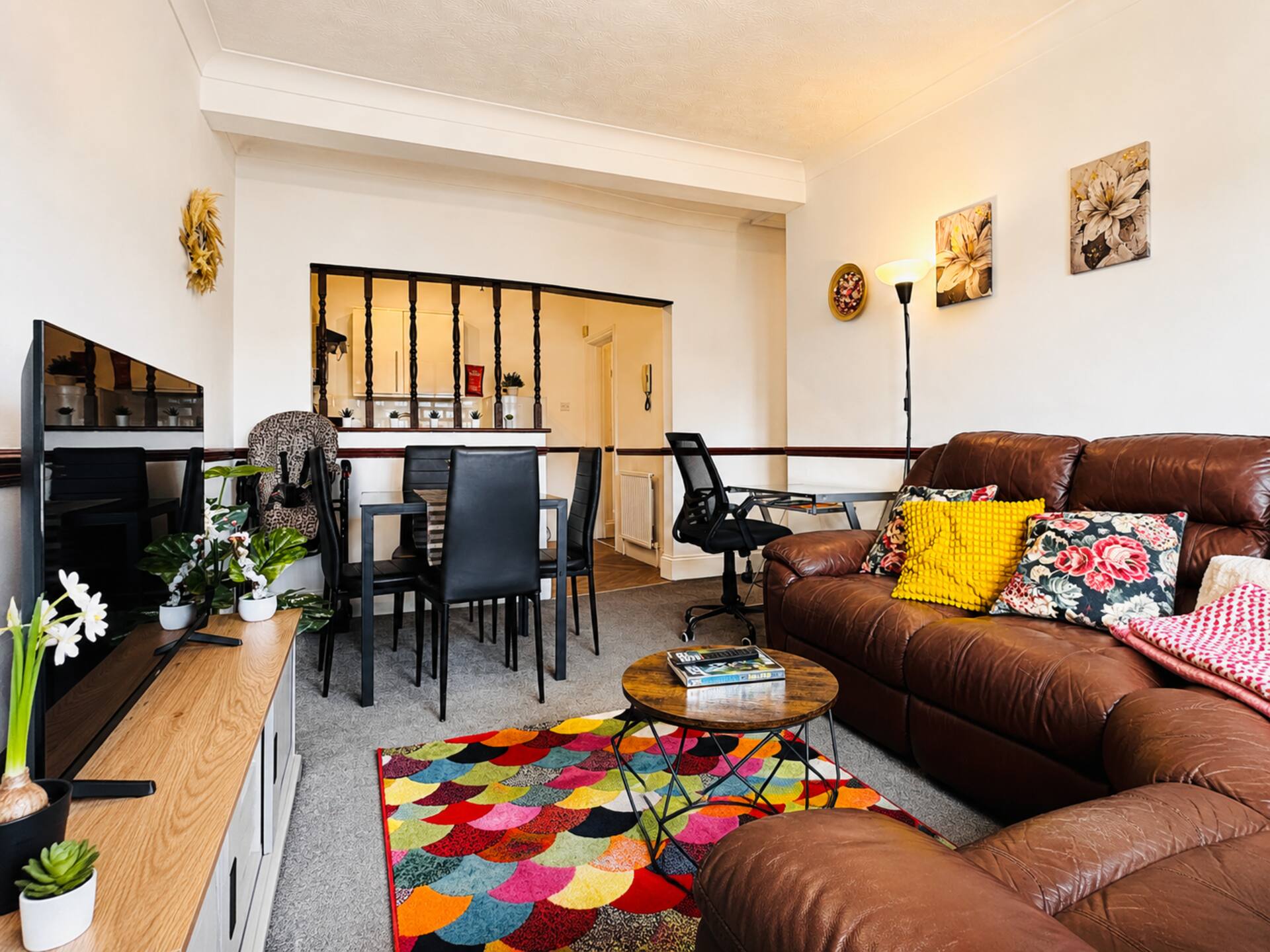 Sunny Beachside Apt with Free Parking