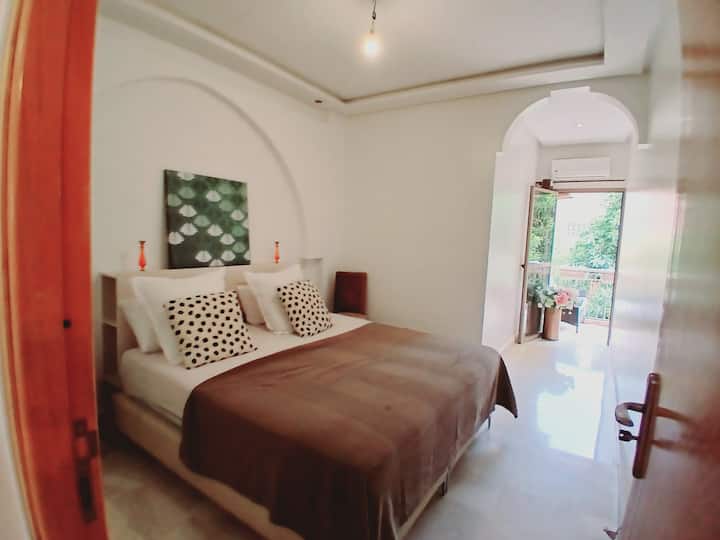 غرفة النوم 2