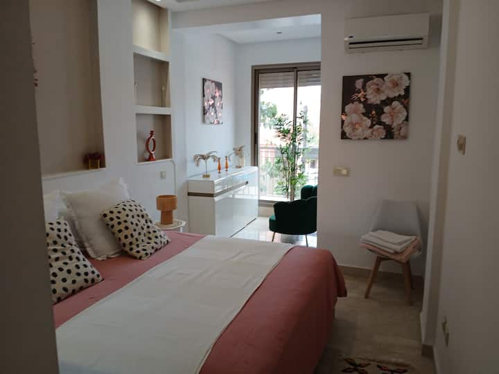 غرفة النوم 1