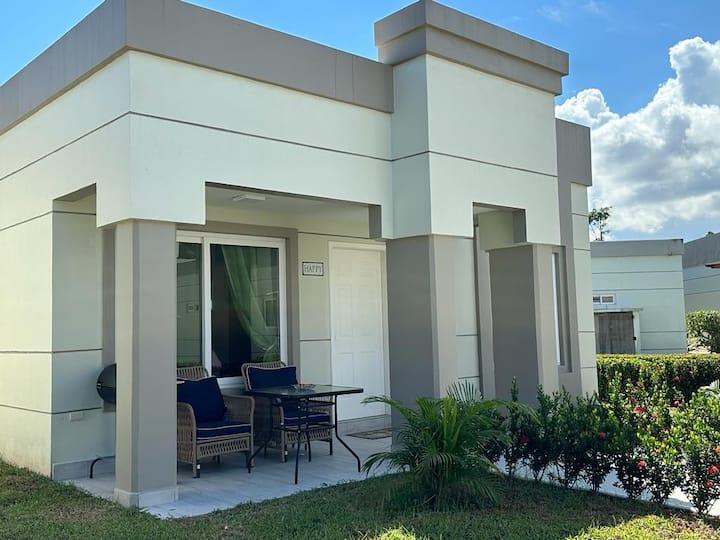 New CAS. villa in Palma Real