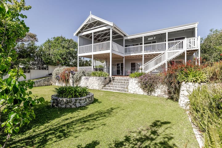 Hampton House in Old Dunsborough