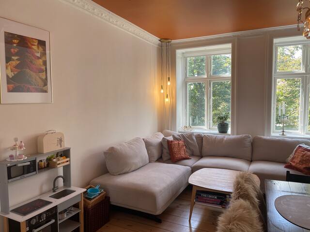 150m2. Bikes, balcony & rooftop gallery image 2