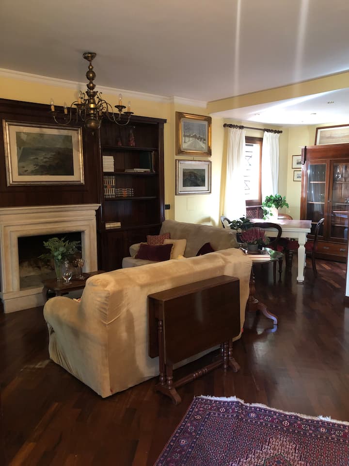 Salon