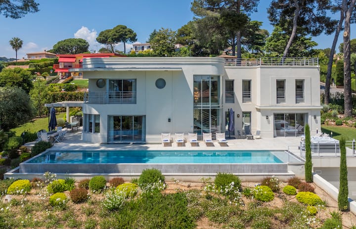 Luxurious Charleston Villa  Sea View, Steam Room