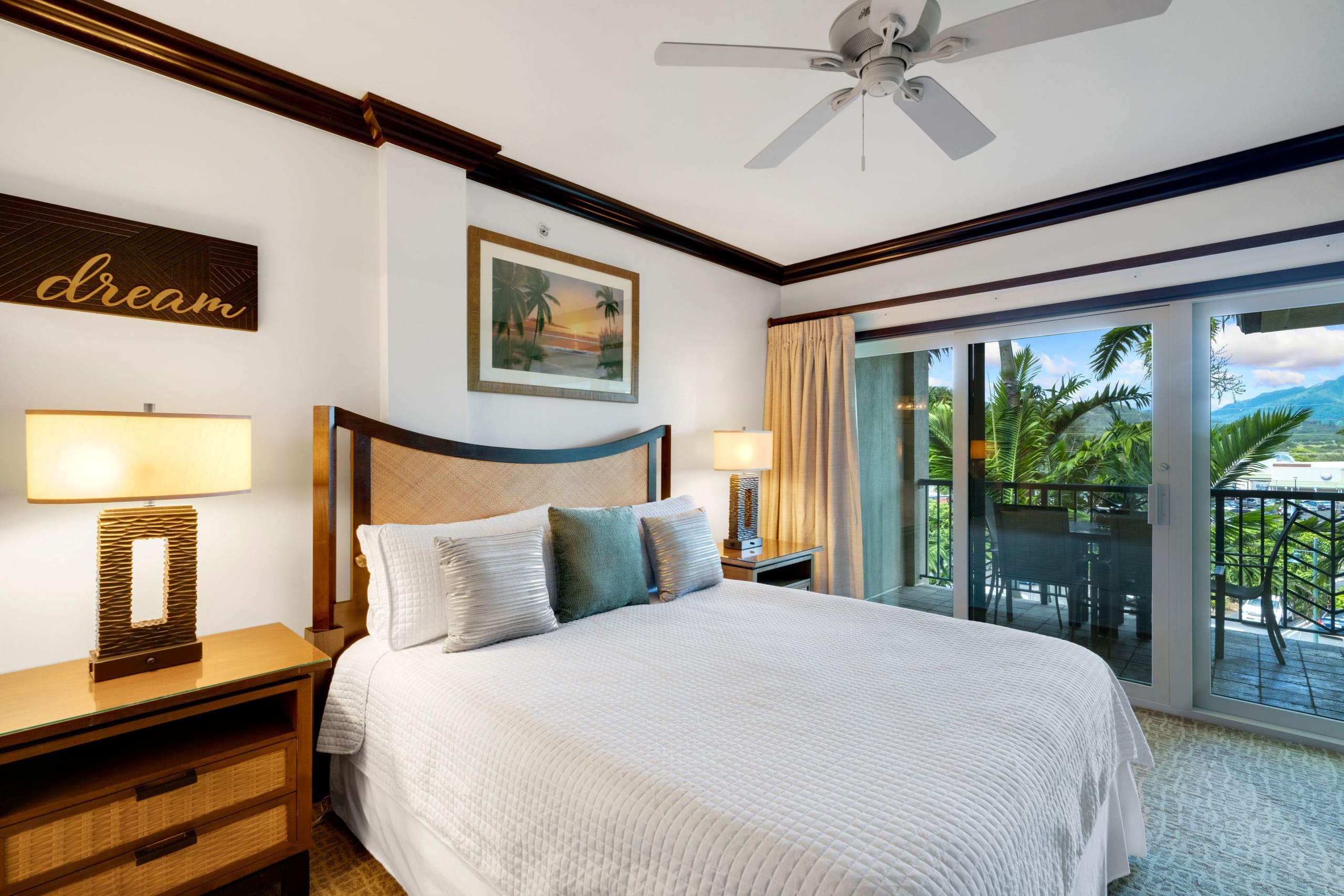 Luxurious 2 bed 3 bath Waipouli Beach Resort Renta - Photo 16