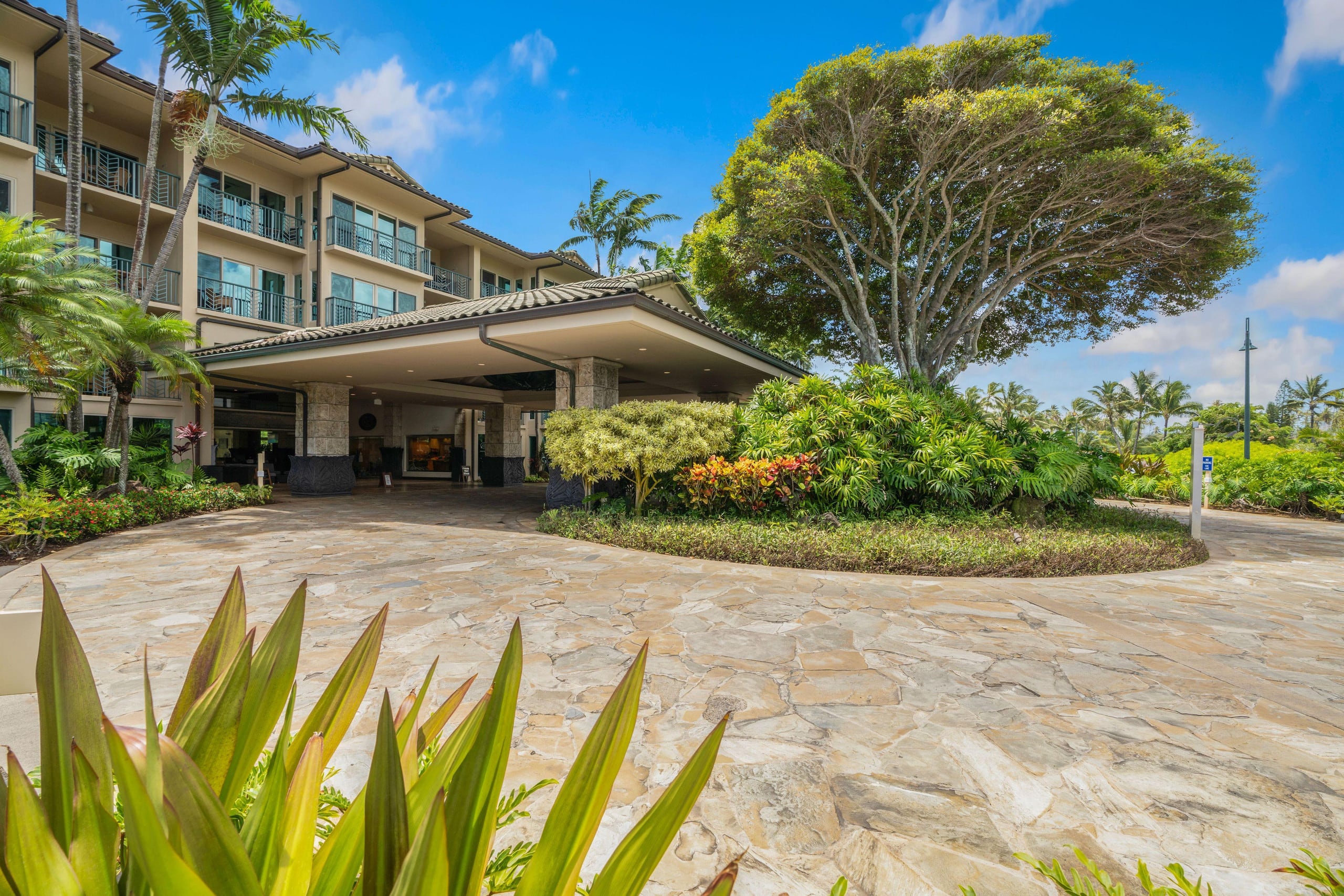 Luxurious 2 bed 3 bath Waipouli Beach Resort Renta - Photo 40