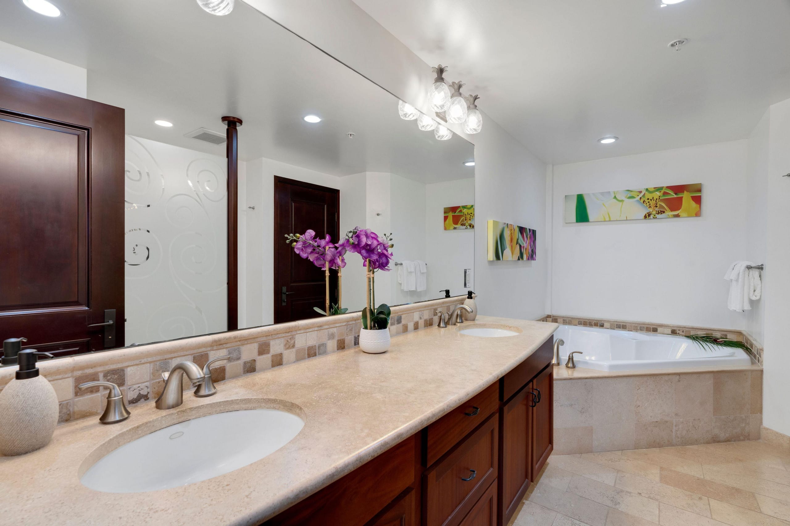 Luxurious 2 bed 3 bath Waipouli Beach Resort Renta - Photo 19
