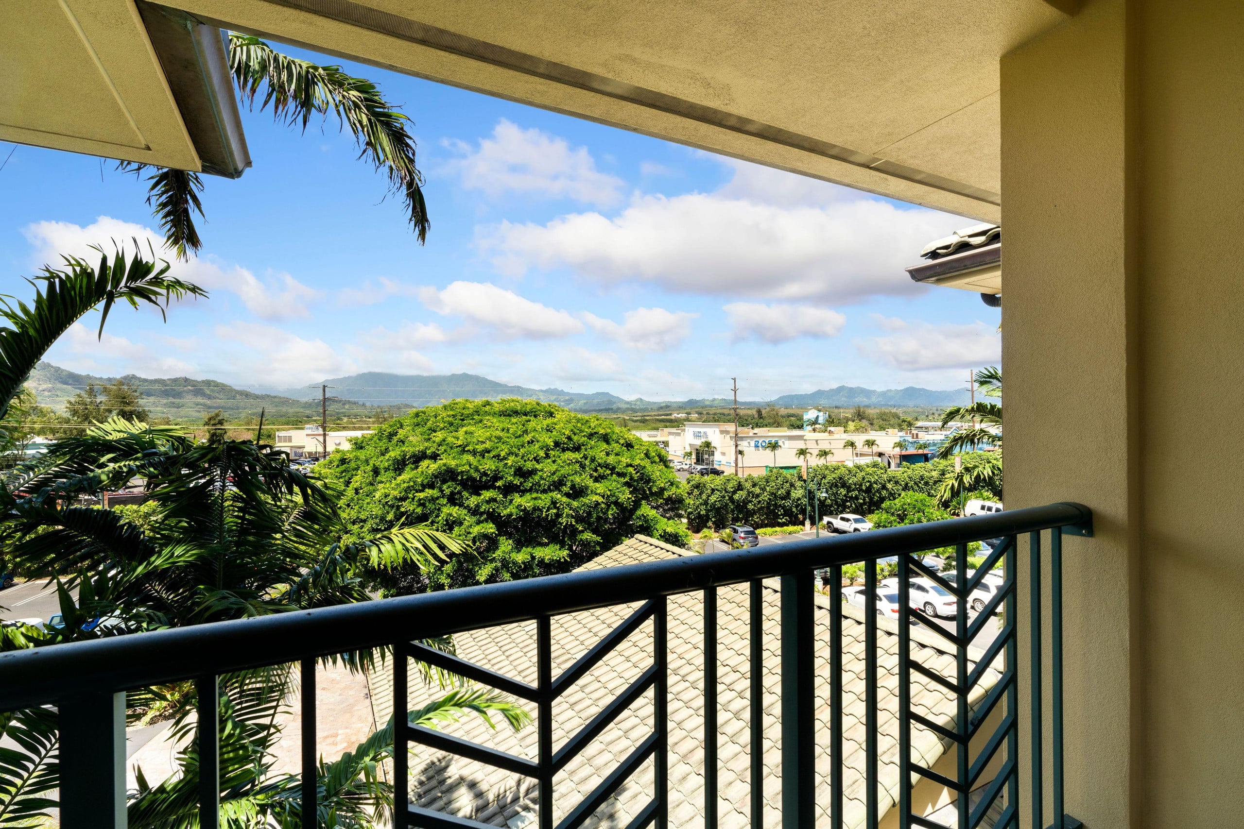 Luxurious 2 bed 3 bath Waipouli Beach Resort Renta - Photo 28