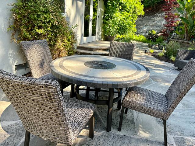 Holiday House in Sharon Park gallery image 3