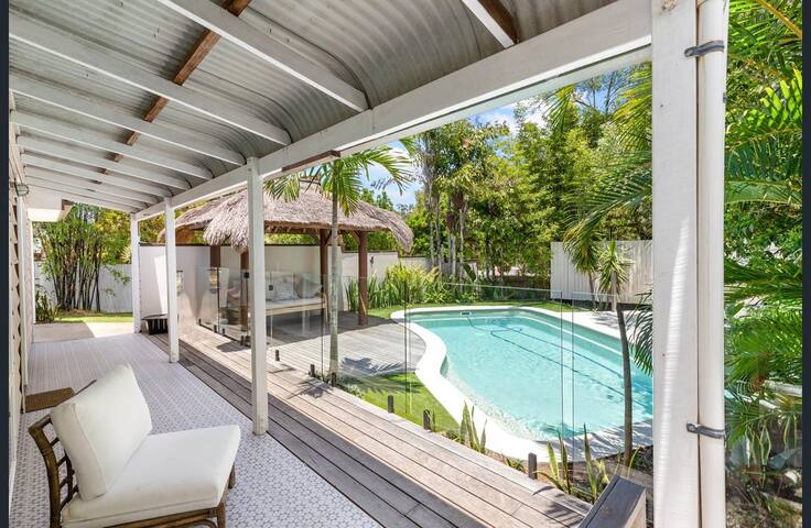 The Sunrise Beach House – Noosa Coastal Oasis gallery image 4