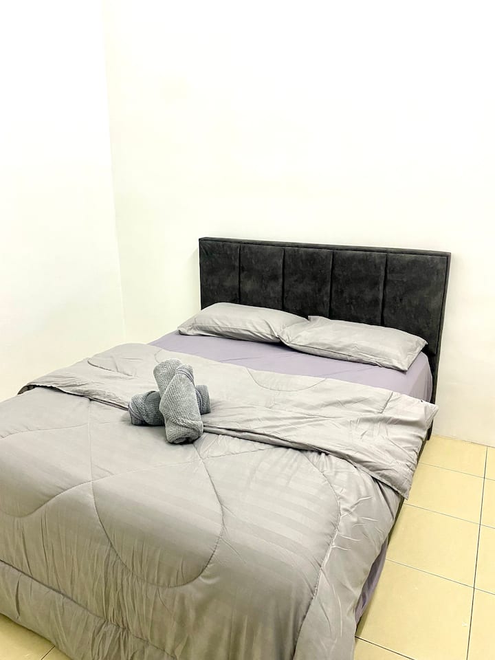 غرفة النوم 2