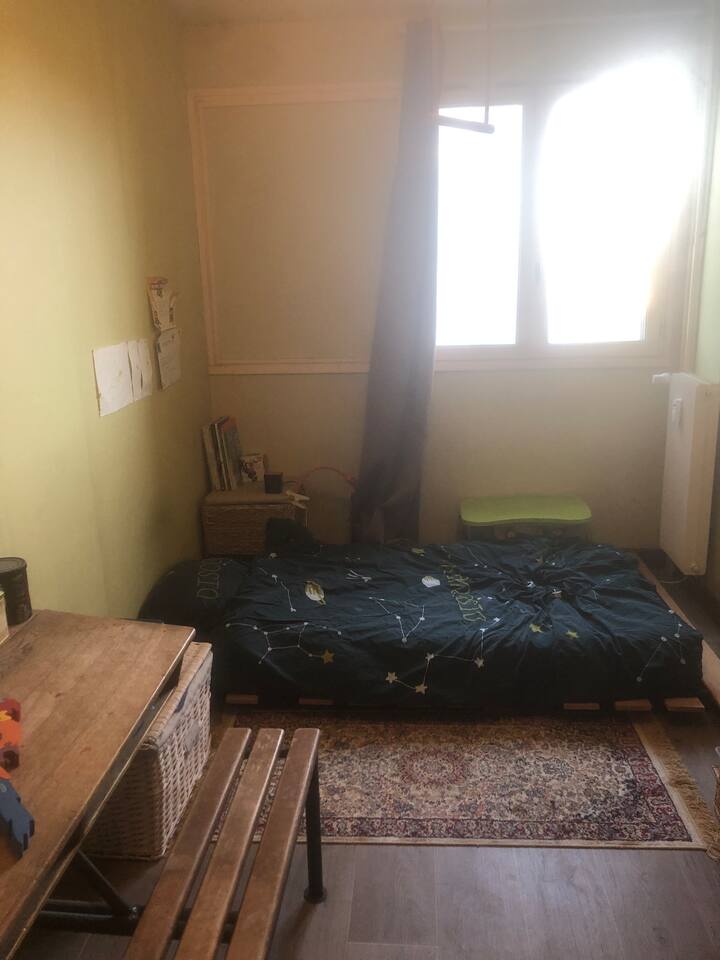 Dhomë gjumi 2