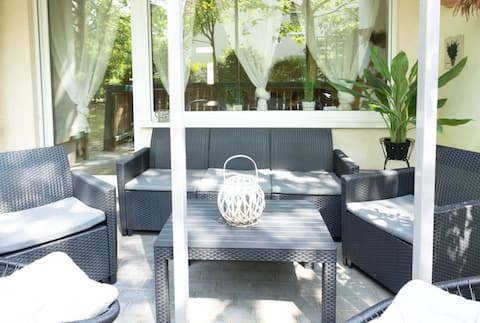 Apartment Terrasse 3-R Merseburg second home