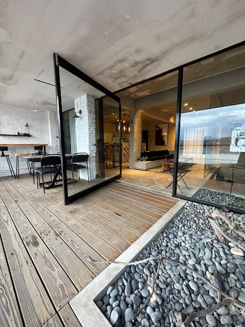 301 Sea View Room No Smoking Can accommodate about 23 people (more than 16 people book the downstair