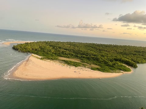 2 suites with panoramic ocean views