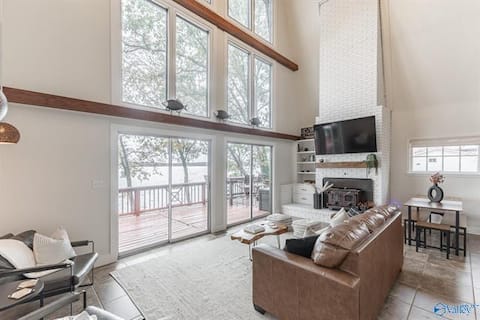 A-Frame Waterfront Oasis Newly Renovated