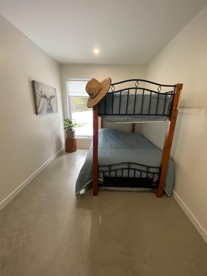 საძინებელი 3