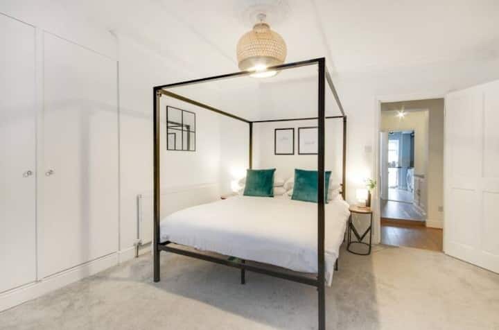Central 2 Bedroom Garden Flat With Free Parking - Royal Tunbridge Wells