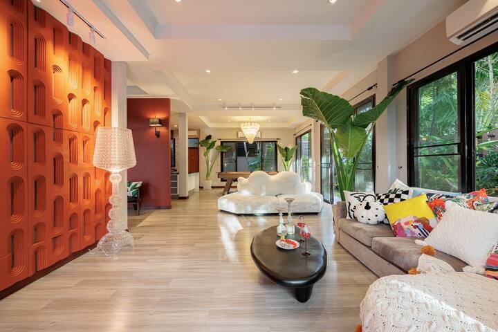 x7 pool villa KTV 台球桌 屋顶酒吧 gallery image 3