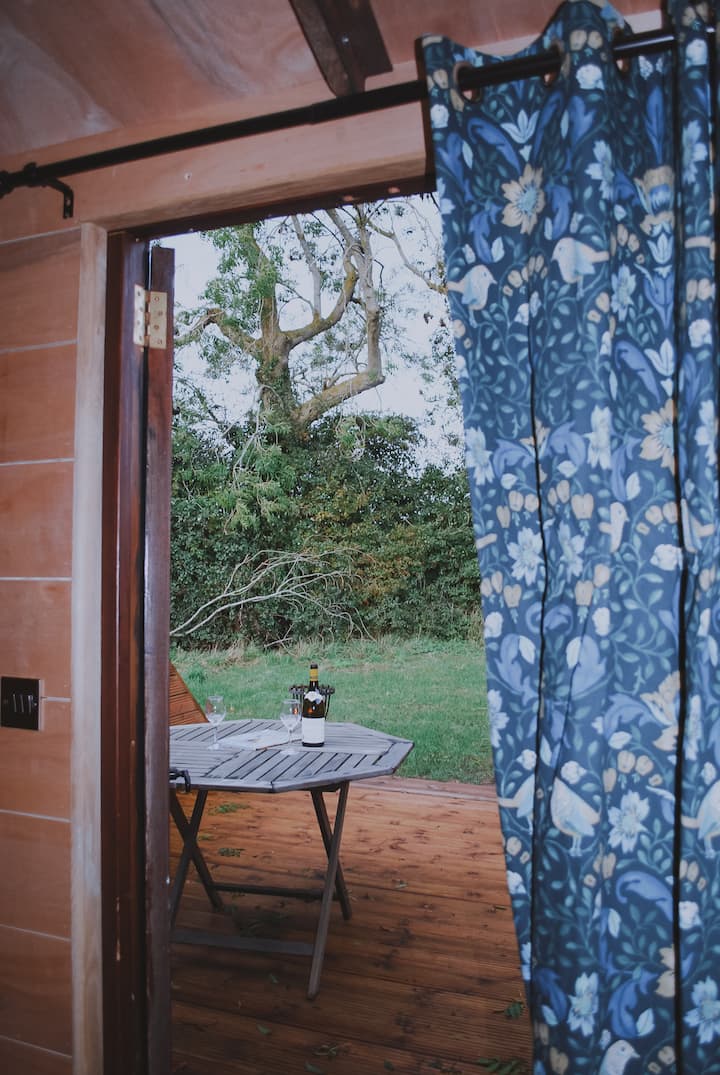 Upper Grive cabin photo 5