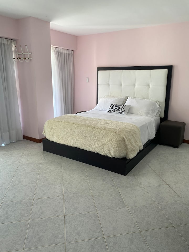 غرفة النوم 1