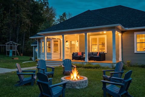 Smugglers’ Notch 4BR Retreat: Theater, Gym & Games